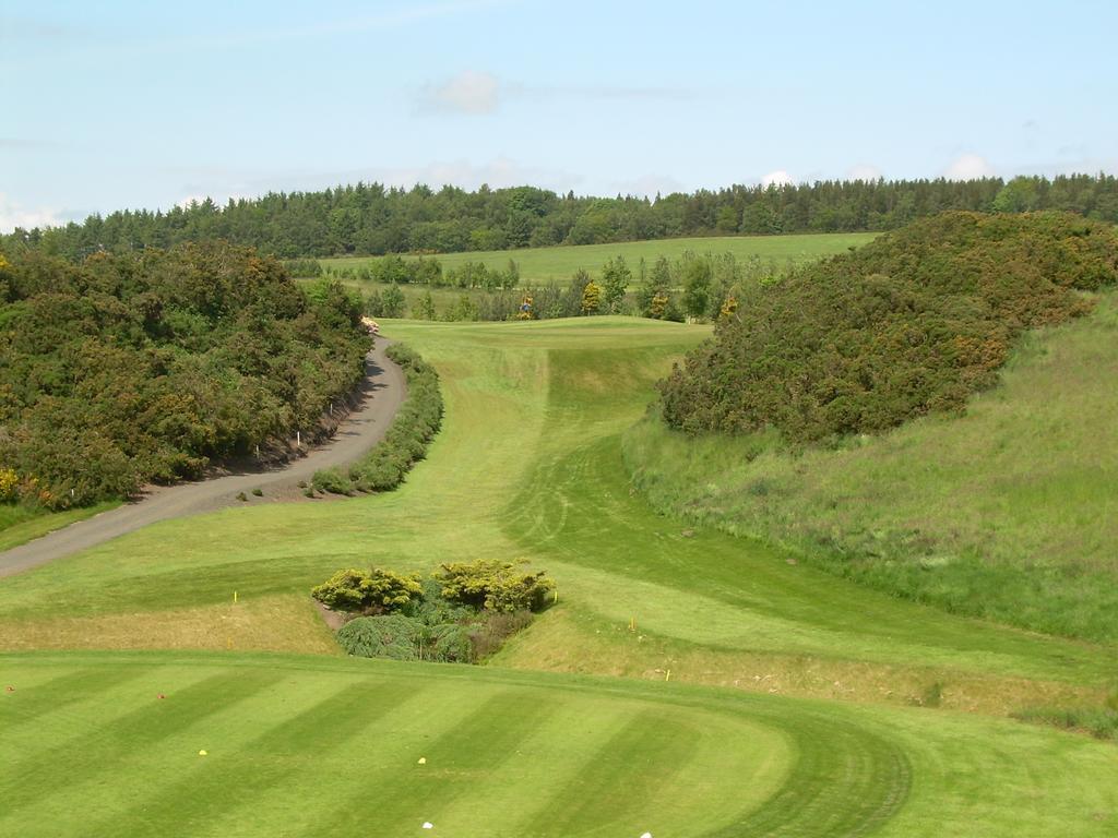 Forrester Park Resort Dunfermline Exterior photo